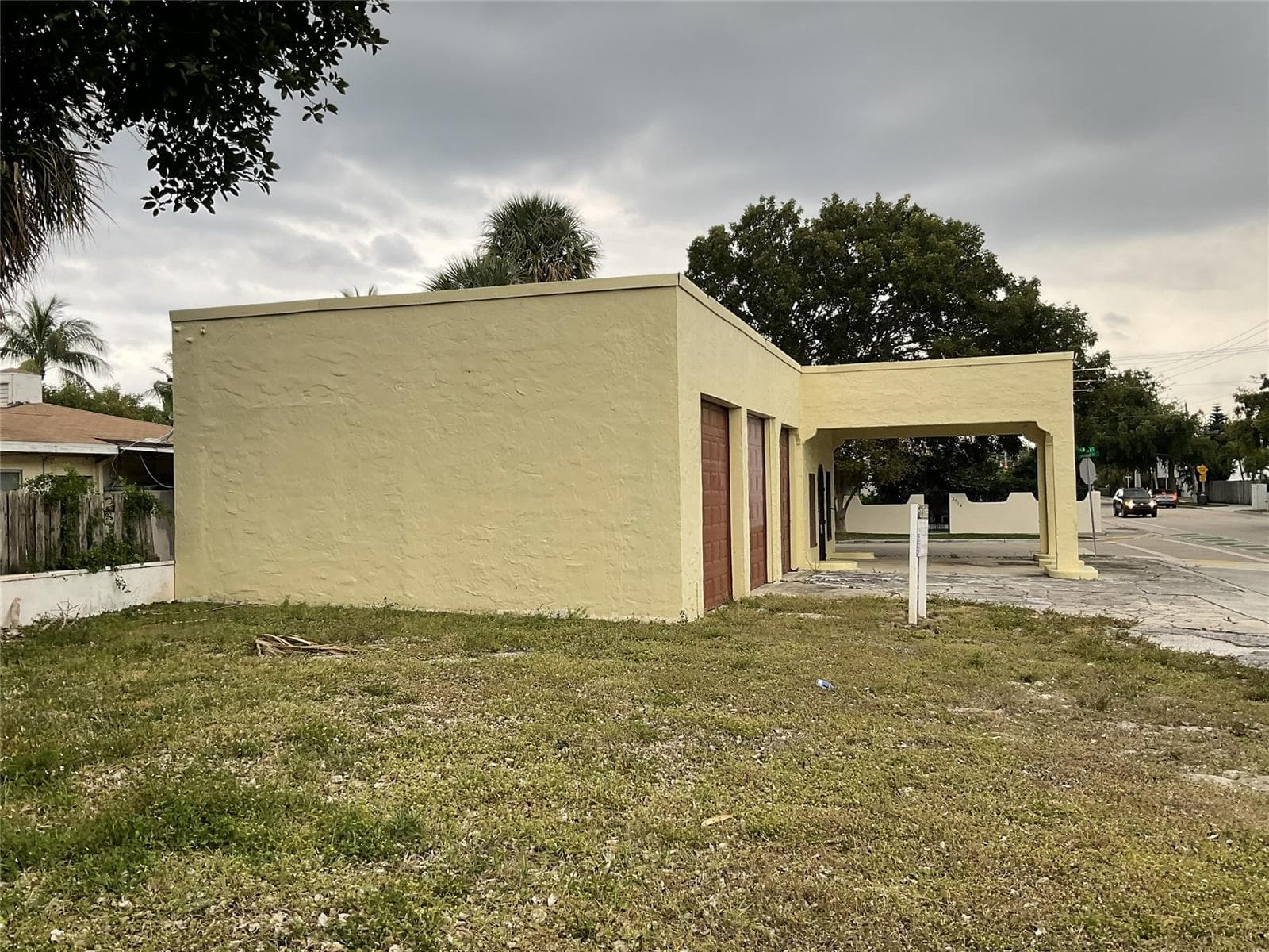 3712 S Olive Ave, West Palm Beach FL 33405