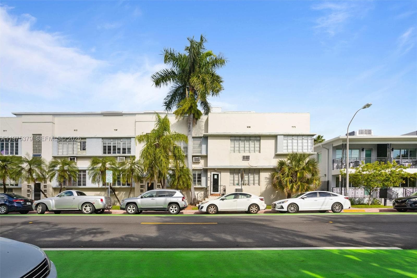531 16th St, Miami Beach FL 33139