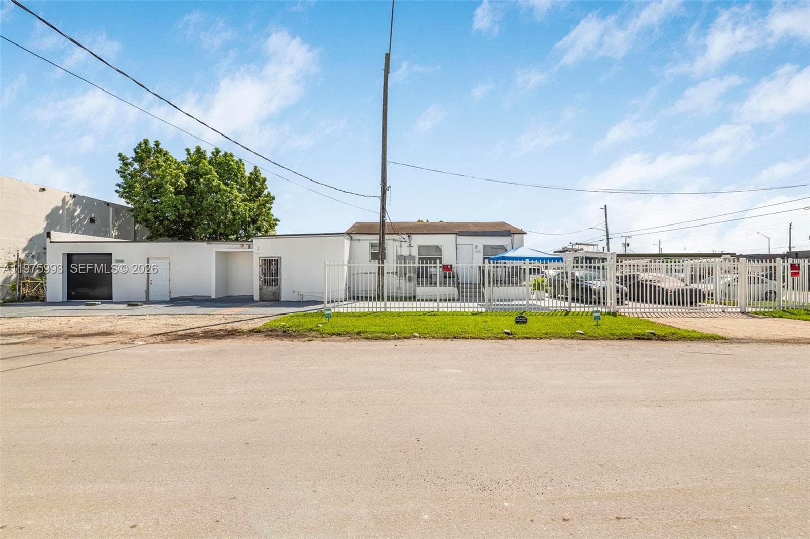 3705 NW 35th Ave, Miami FL 33142