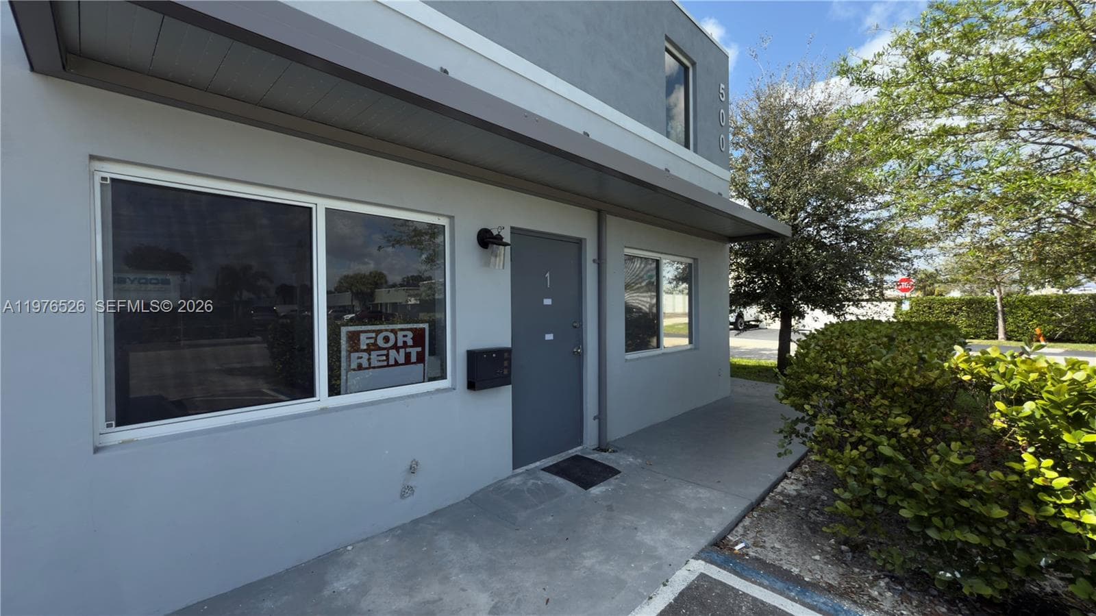 500 NE 25th St # 1, Pompano Beach FL 33064