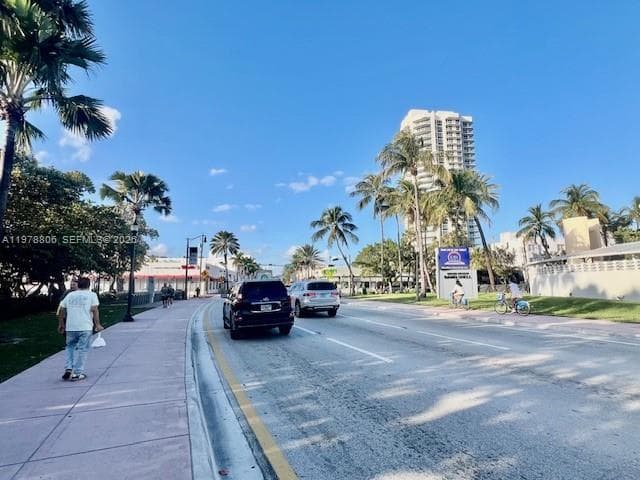 Miami Beach, FL, 33141