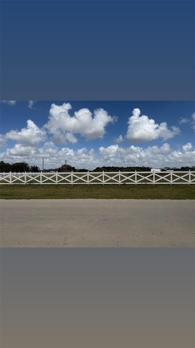 209 Avenue SW 37555, Homestead FL 33034