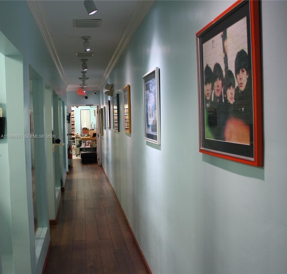 1235 Alton Rd, Miami Beach FL 33139