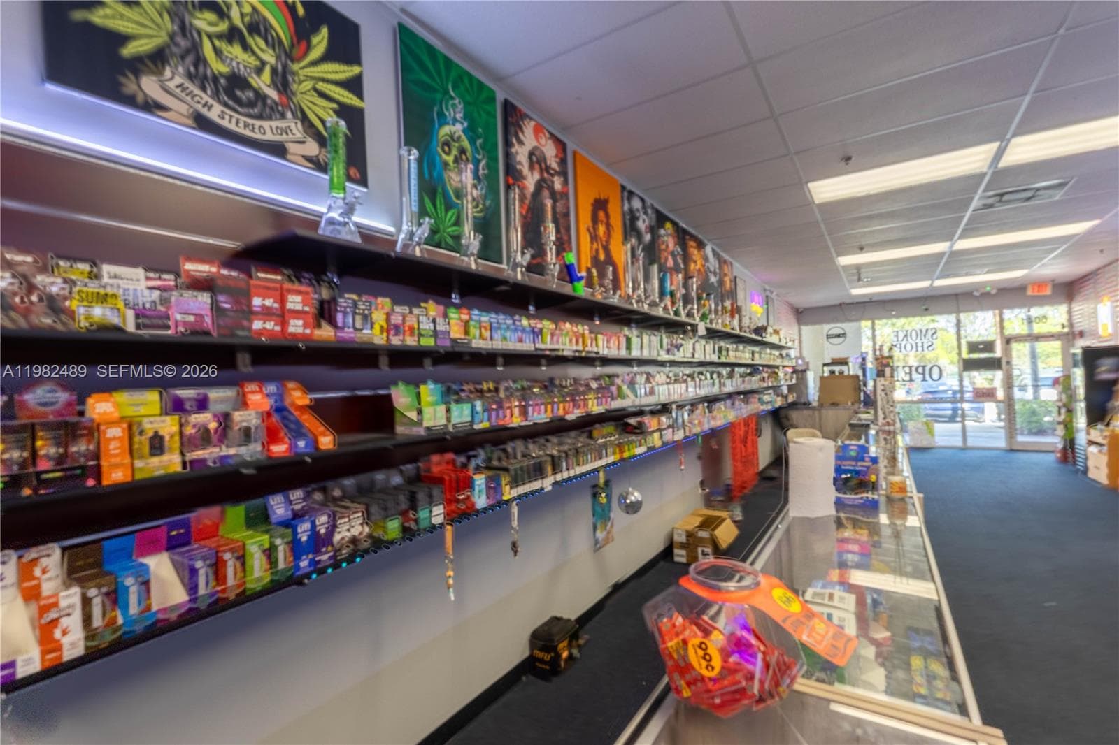6041 N university dr, Tamarac FL 33321