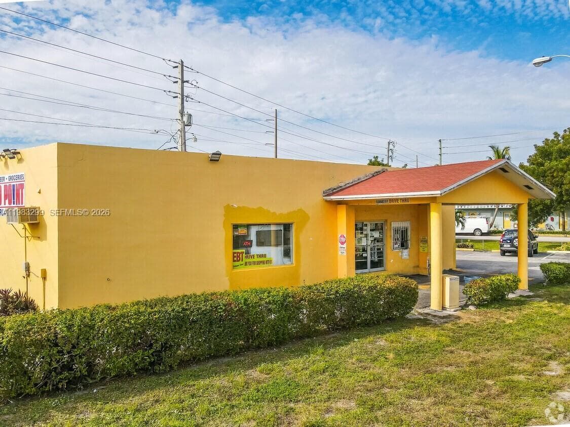 900 Old Federal Hwy, Hallandale Beach FL 33009