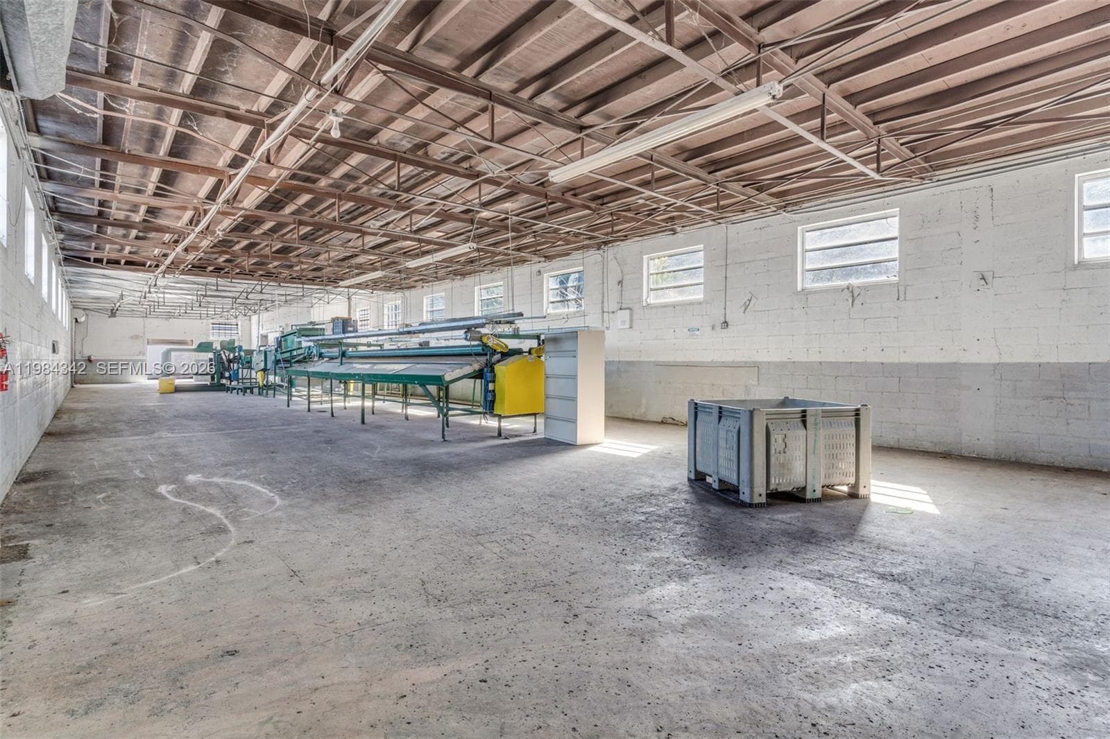 EQUIPMENT SORTER WASHER