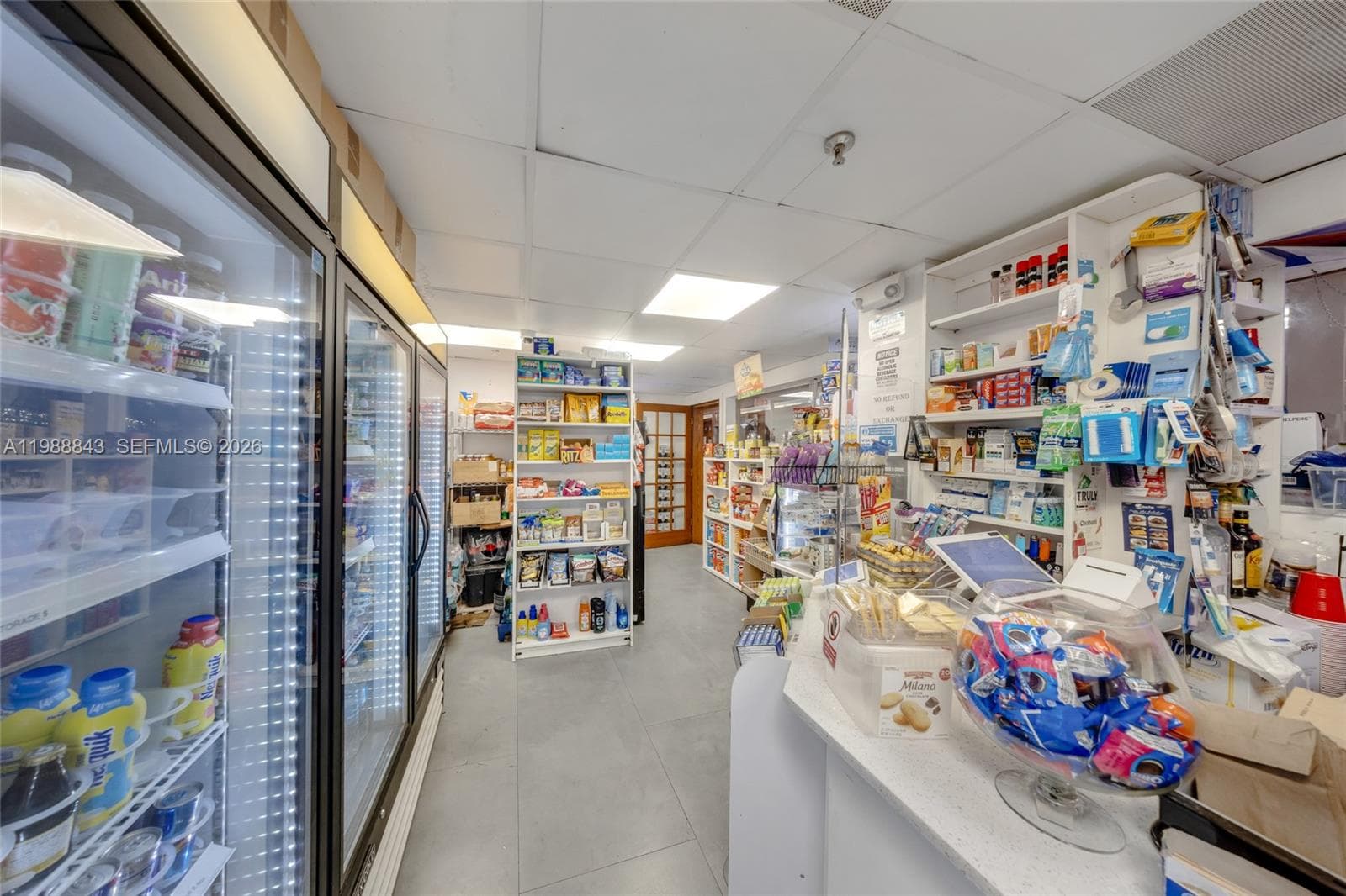 5445 Collins Ave, Miami Beach FL 33140
