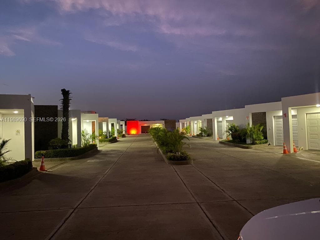 Motel Sales #51-26