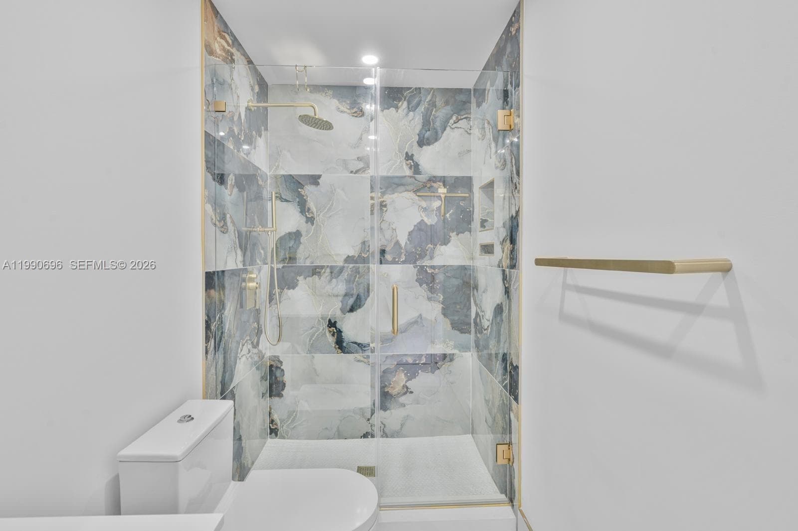 2075 W 76th St # 1, Hialeah FL 33016