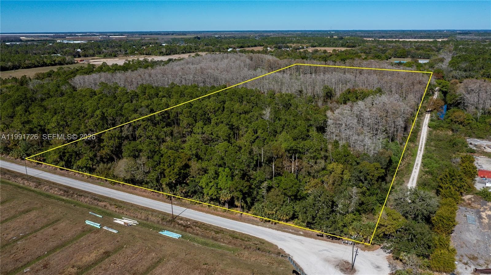 900 G RD, La Belle FL 33935