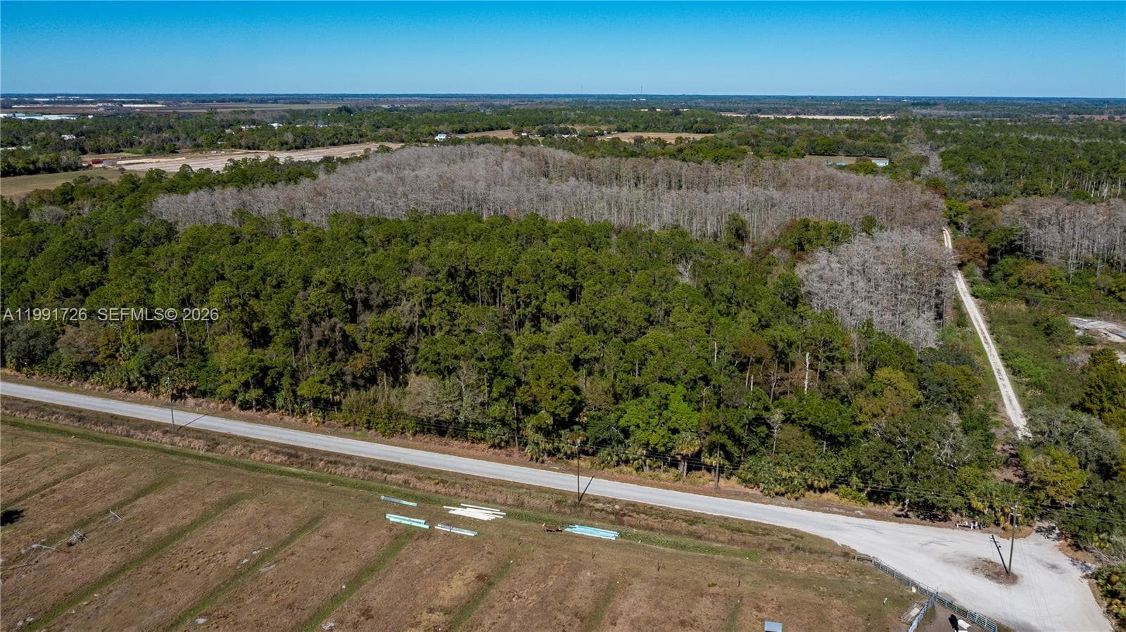 900 G RD, La Belle FL 33935