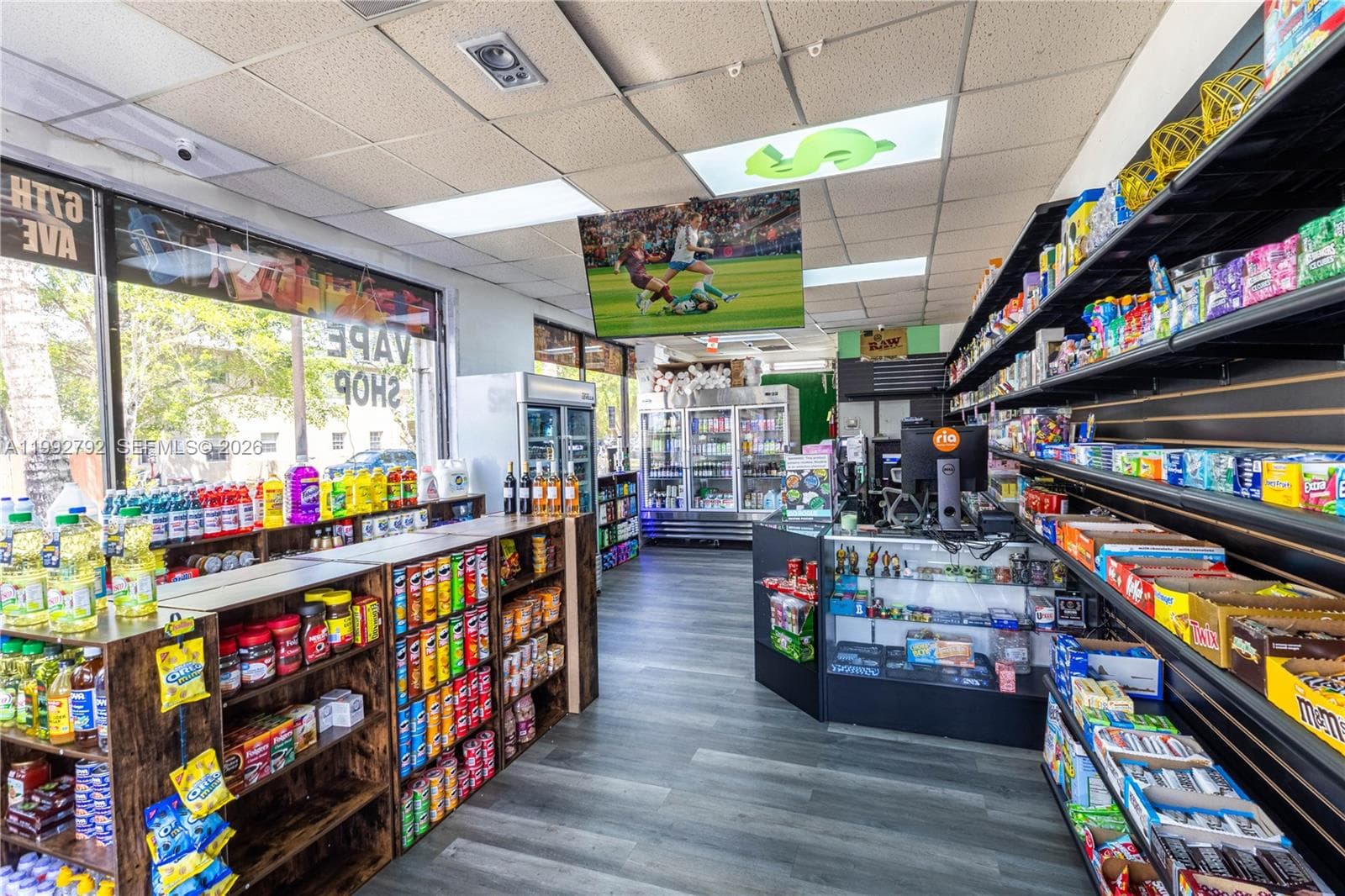 1001 sw 67th av, West Miami FL 33144