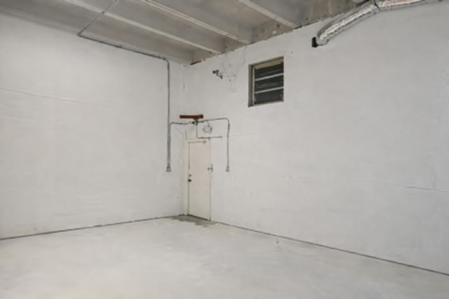 8086NW 98 St. Bay2.5