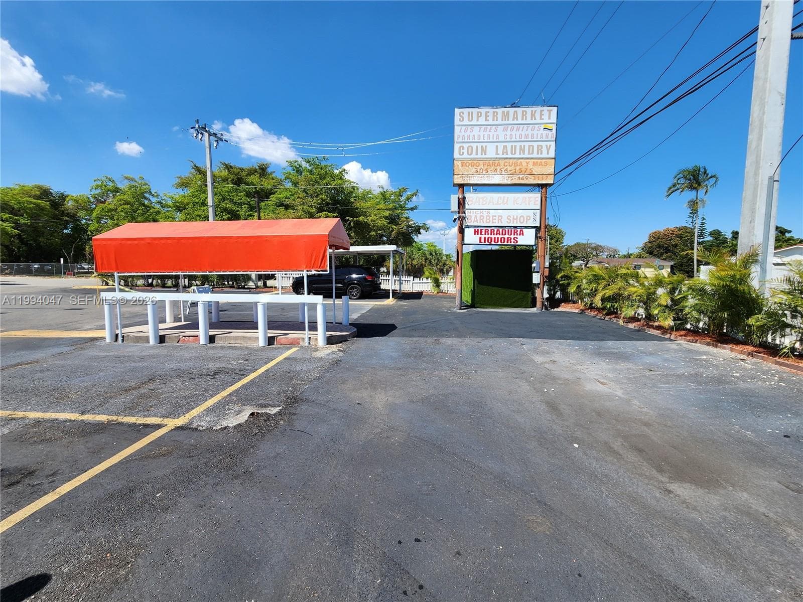 5390 W 12 Ave, Hialeah FL 33012