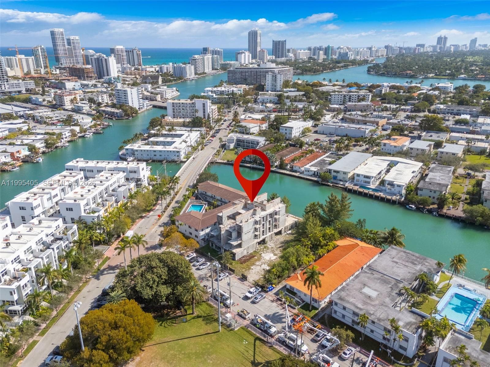 10 S Shore Dr, Miami Beach FL 33141