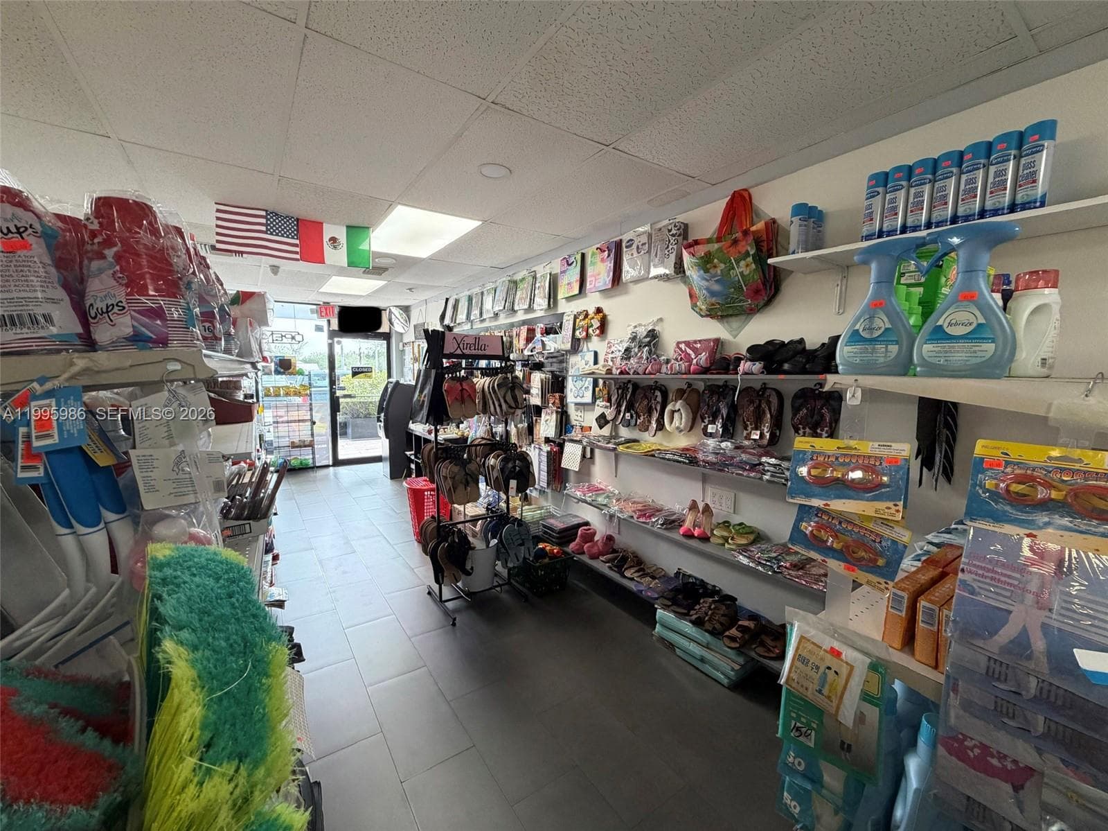 GROCERY STORE FOR SALE, Miami FL 33155