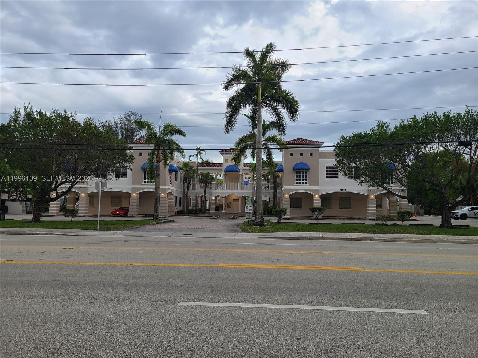 12940 SW 128th St # 202, Miami FL 33186