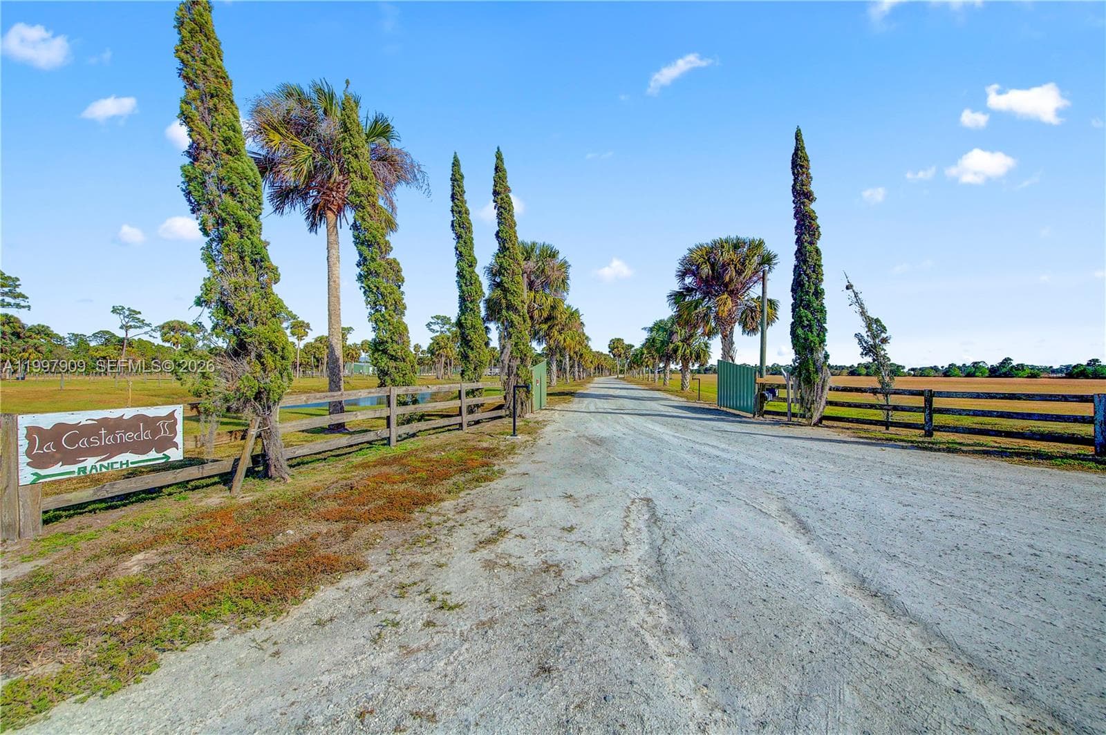 30003 SW Martin Hwy, Okeechobee FL 34974