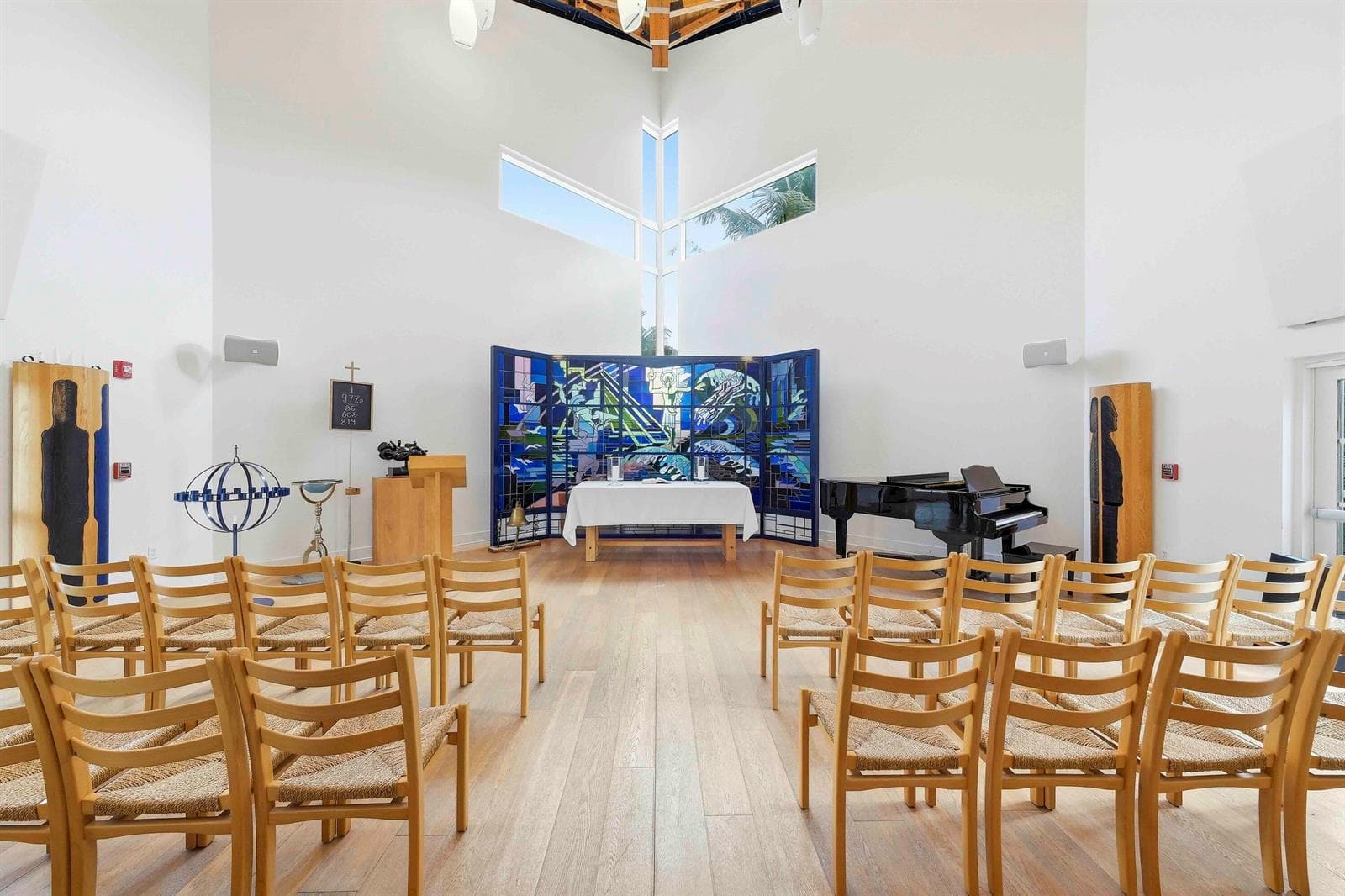 Chapel Building 2950 S Flamingo Rd - Dav