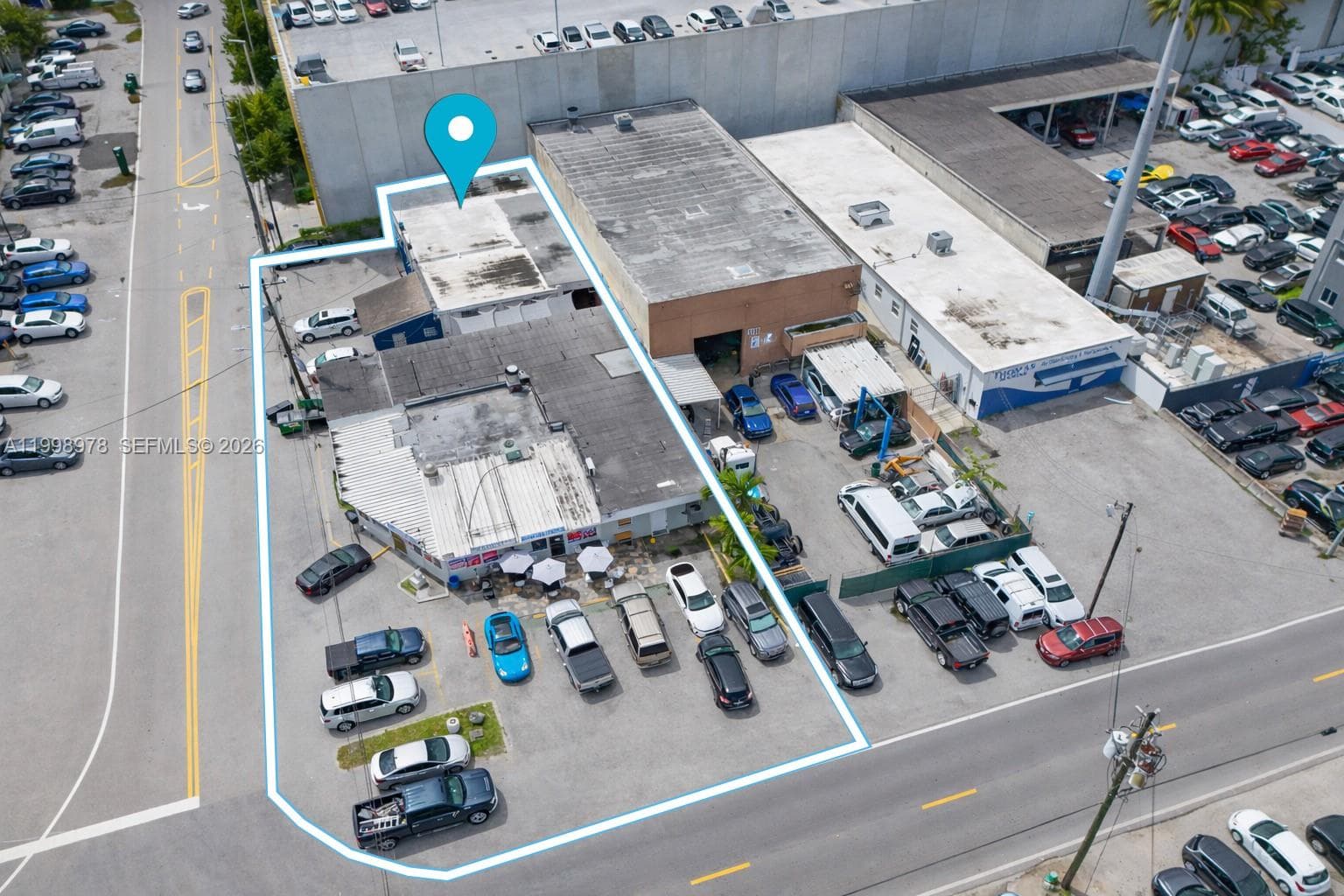 3300 NW South River Dr, Miami FL 33142