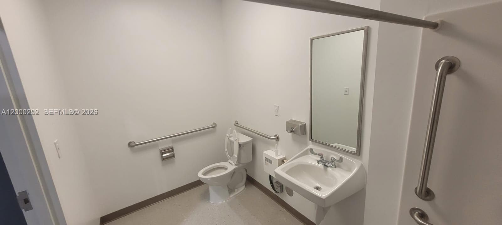 1770 SE 38 AVE # 16, Homestead FL 33033