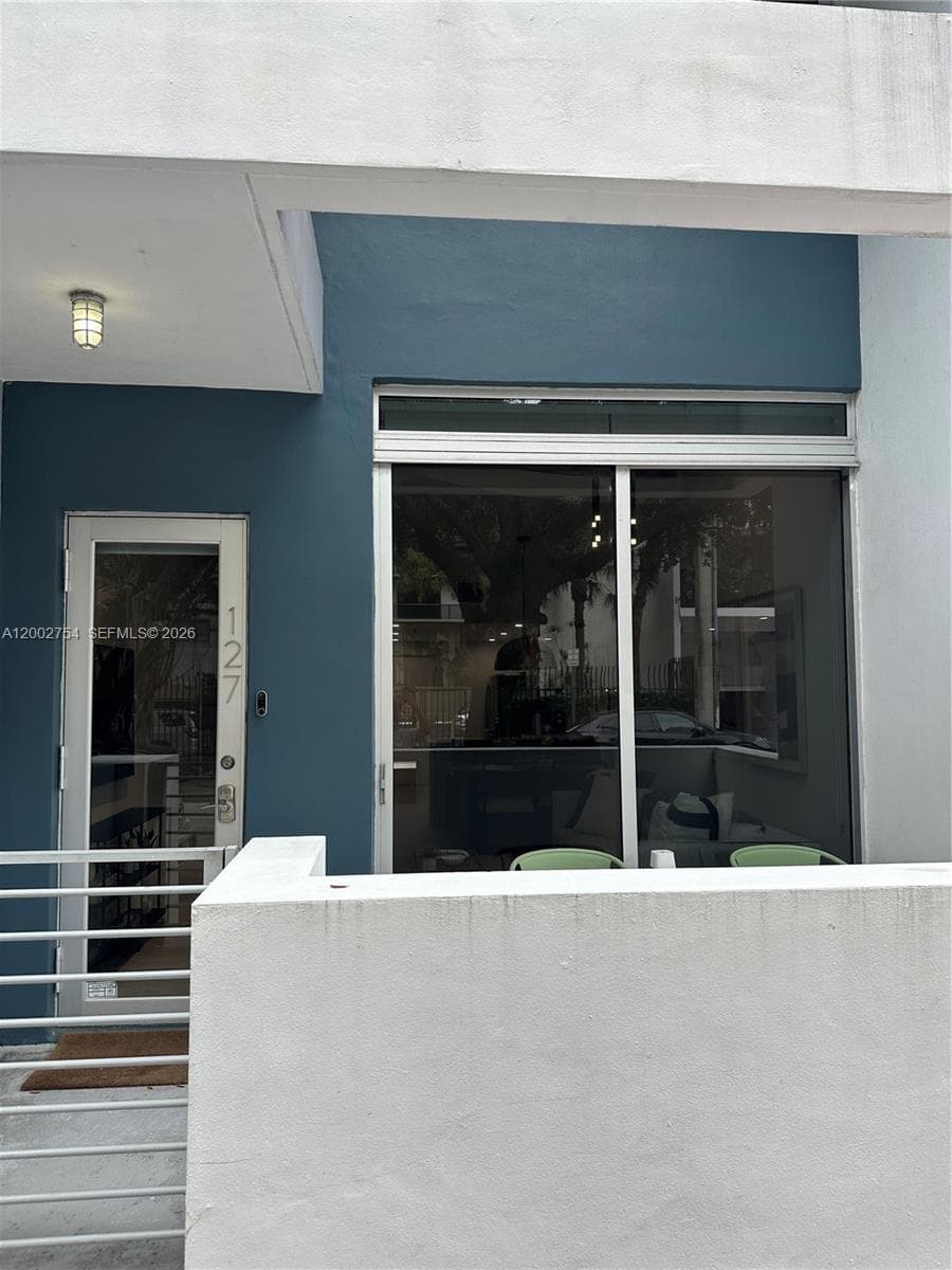 3339 Virginia St # 127, Miami FL 33133