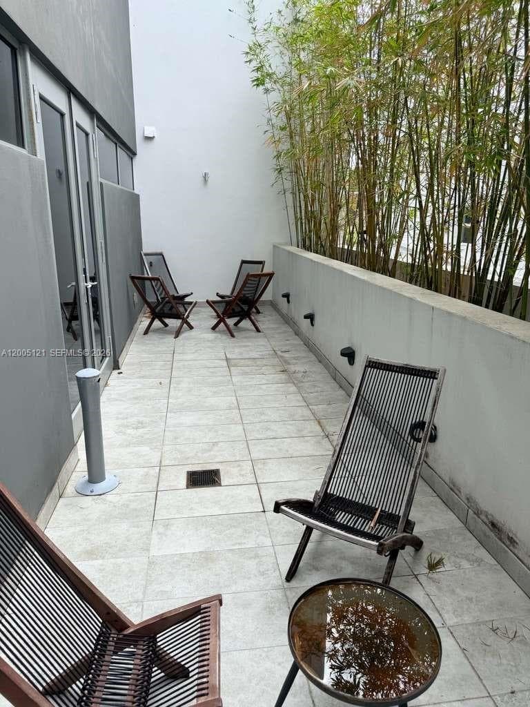 538 Meridian Ave, Miami Beach FL 33139