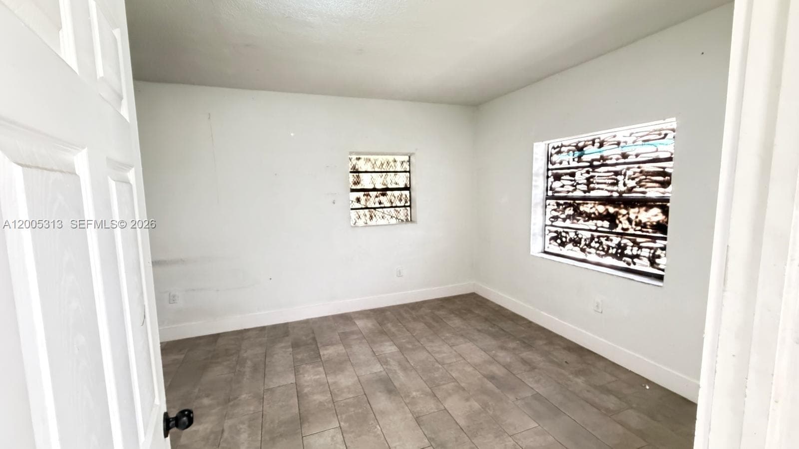 301 NW 37th St, Miami FL 33127