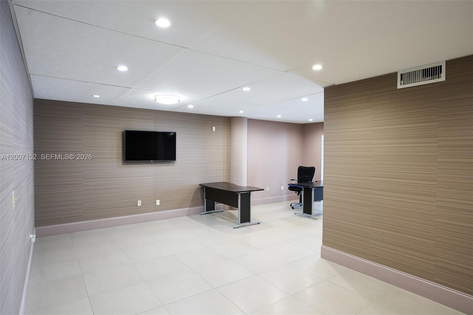 4300 Biscayne Blvd # 206, Miami FL 33137