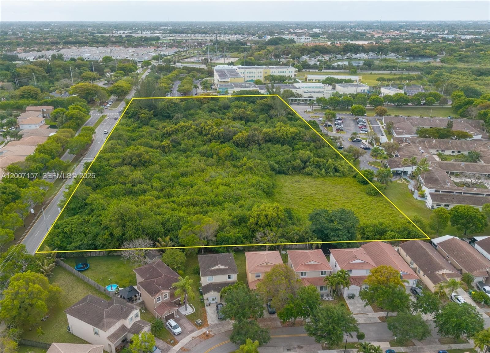 S Canal Dr, Homestead FL 33035