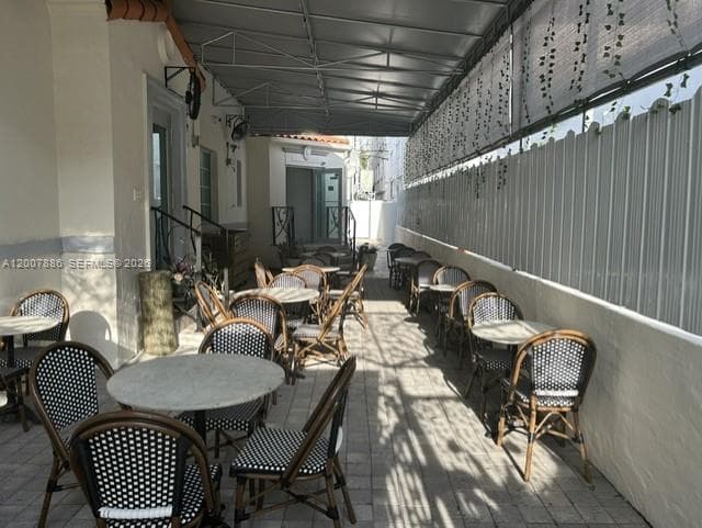 929 Collins Ave, Miami Beach FL 33139
