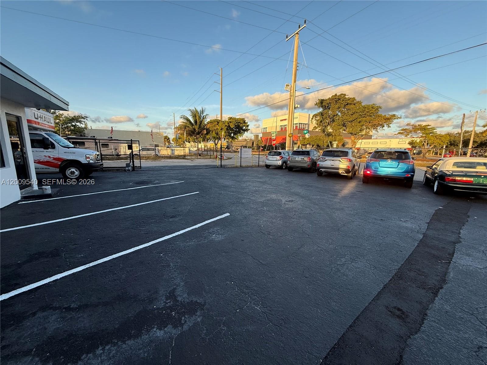 1822 N Dixie Hwy, Hollywood FL 33020