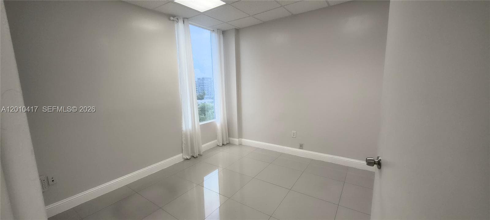 12550 Biscayne Blvd # 605, North Miami FL 33181