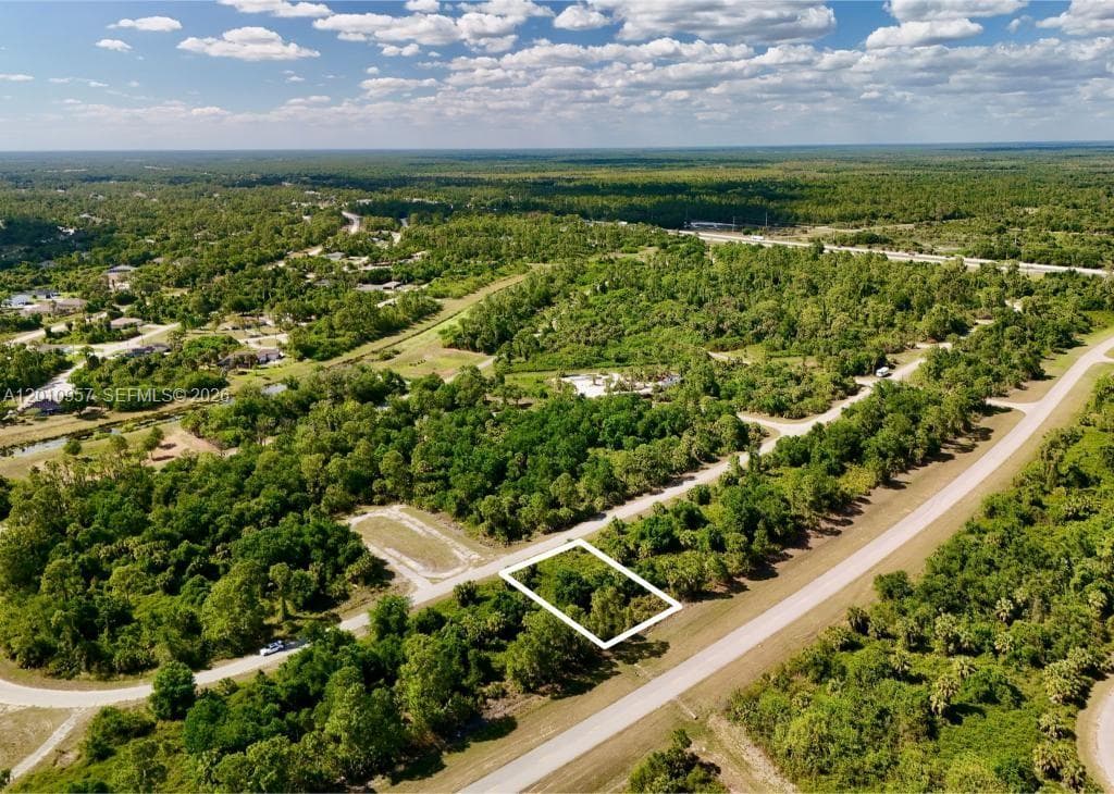 0 CUSTER CIR, North Port FL 34288