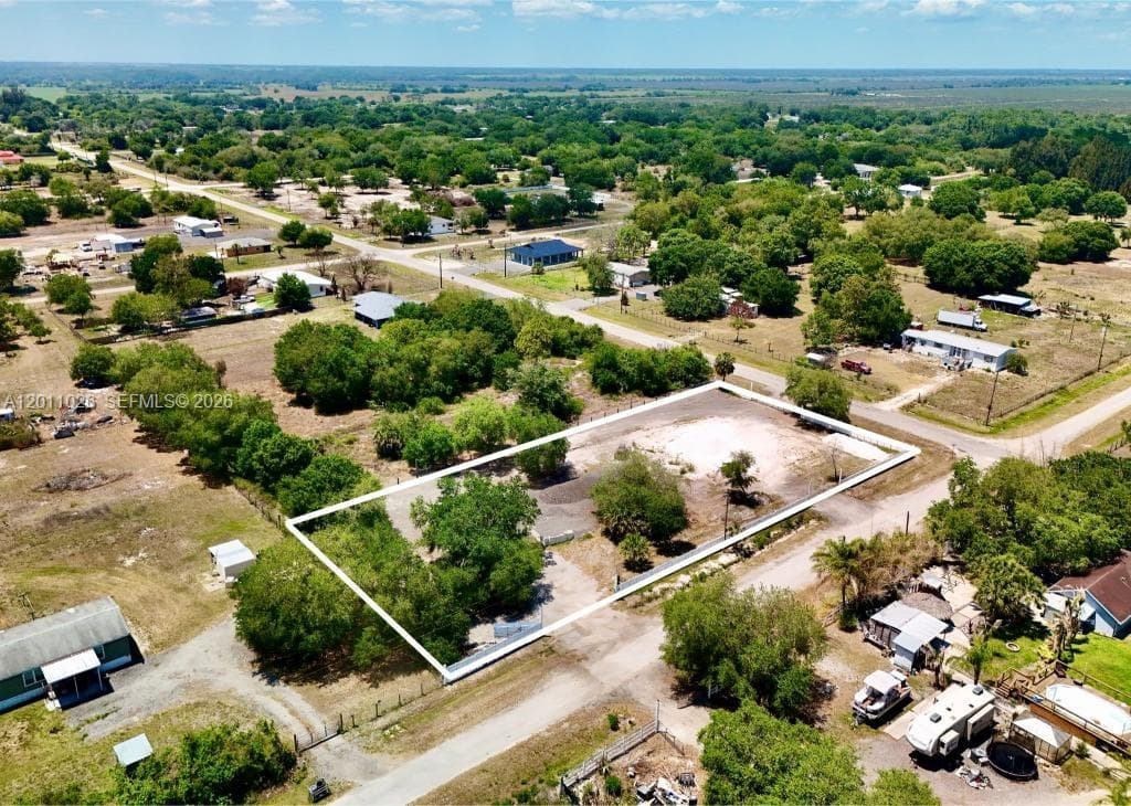 242 BALD CYPRESS AVE, Clewiston FL 33440