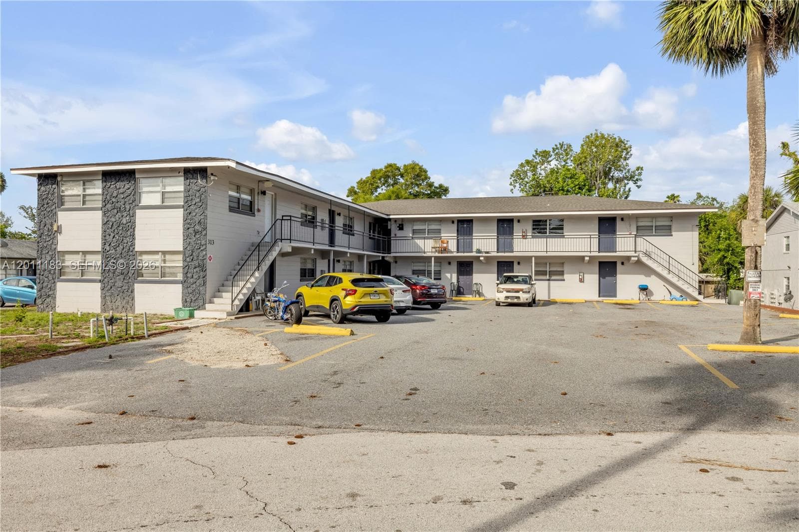 1208 S Ridgewood Ave, Daytona FL 32114