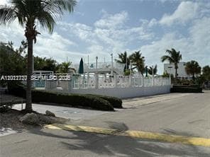 325 Calusa St, Key Largo FL 33037