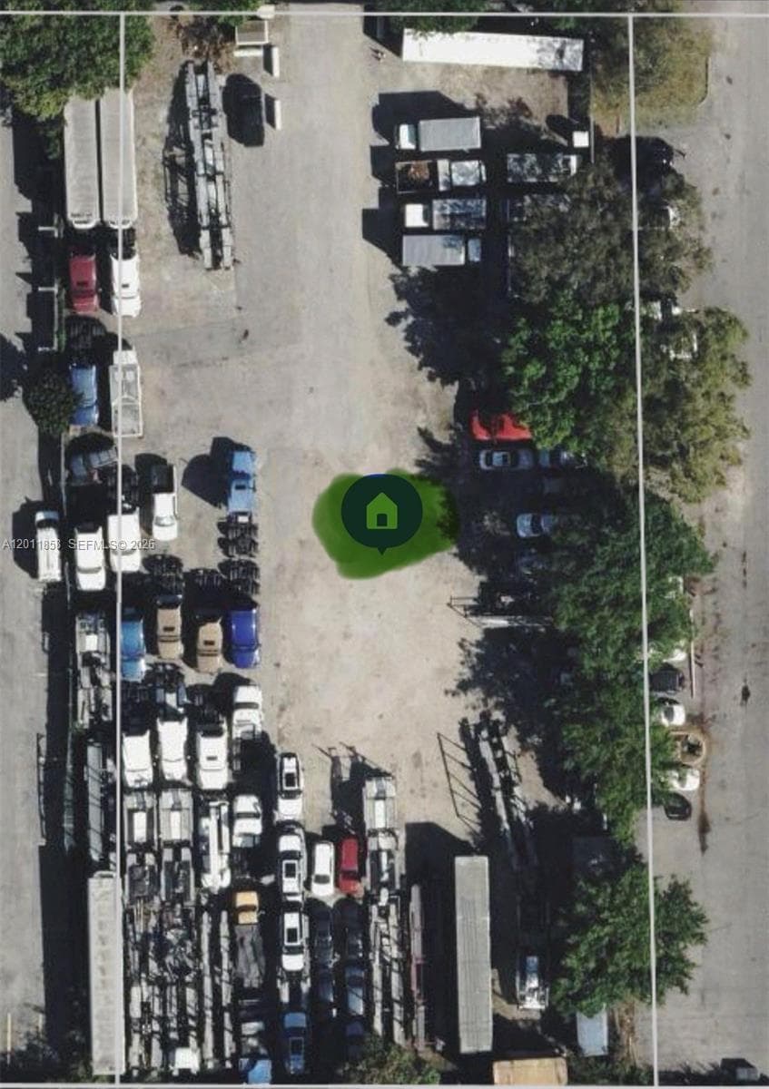 8322 NW 64, Miami FL 33166