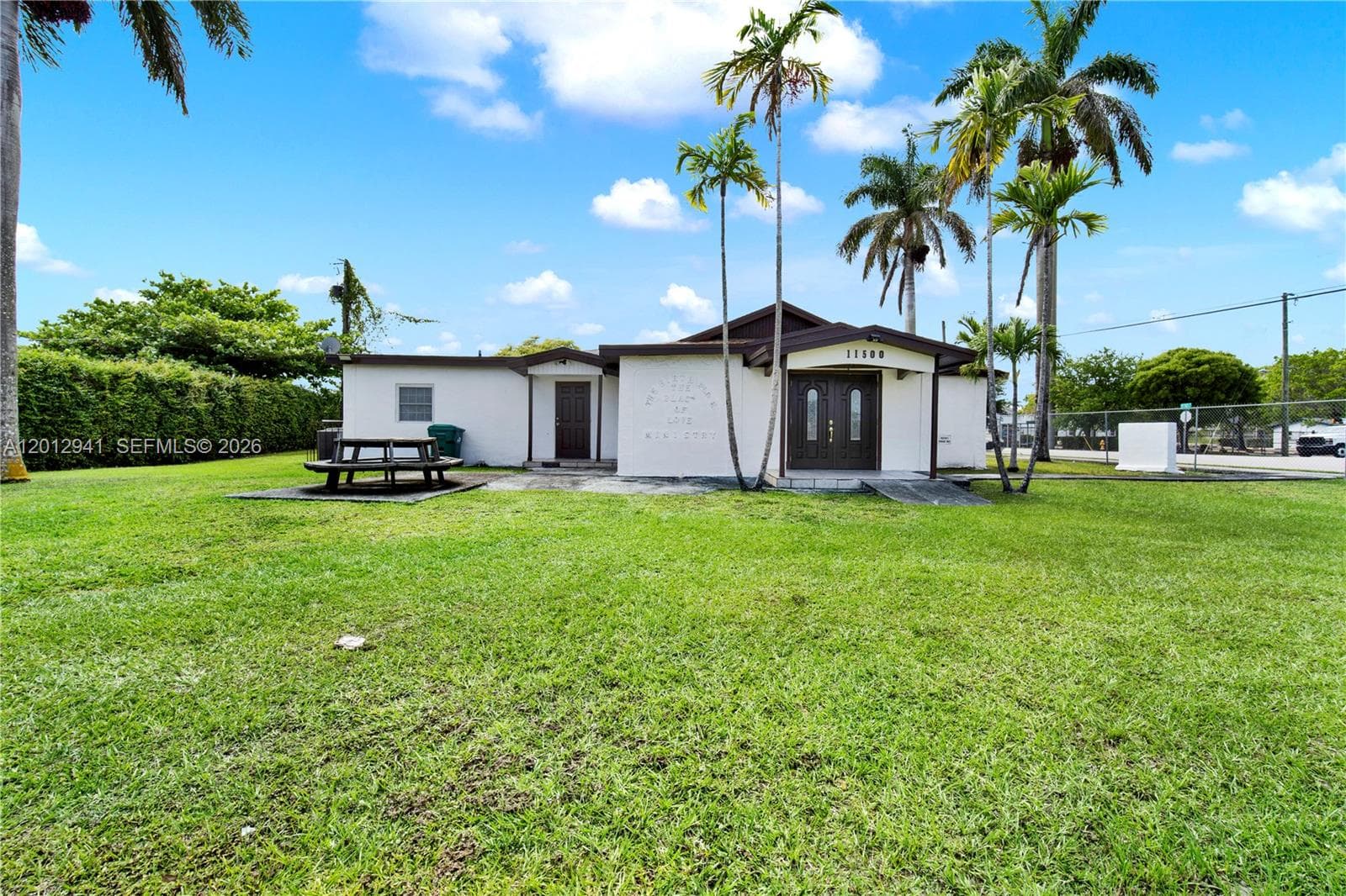 11500 SW 220th St, Miami FL 33170