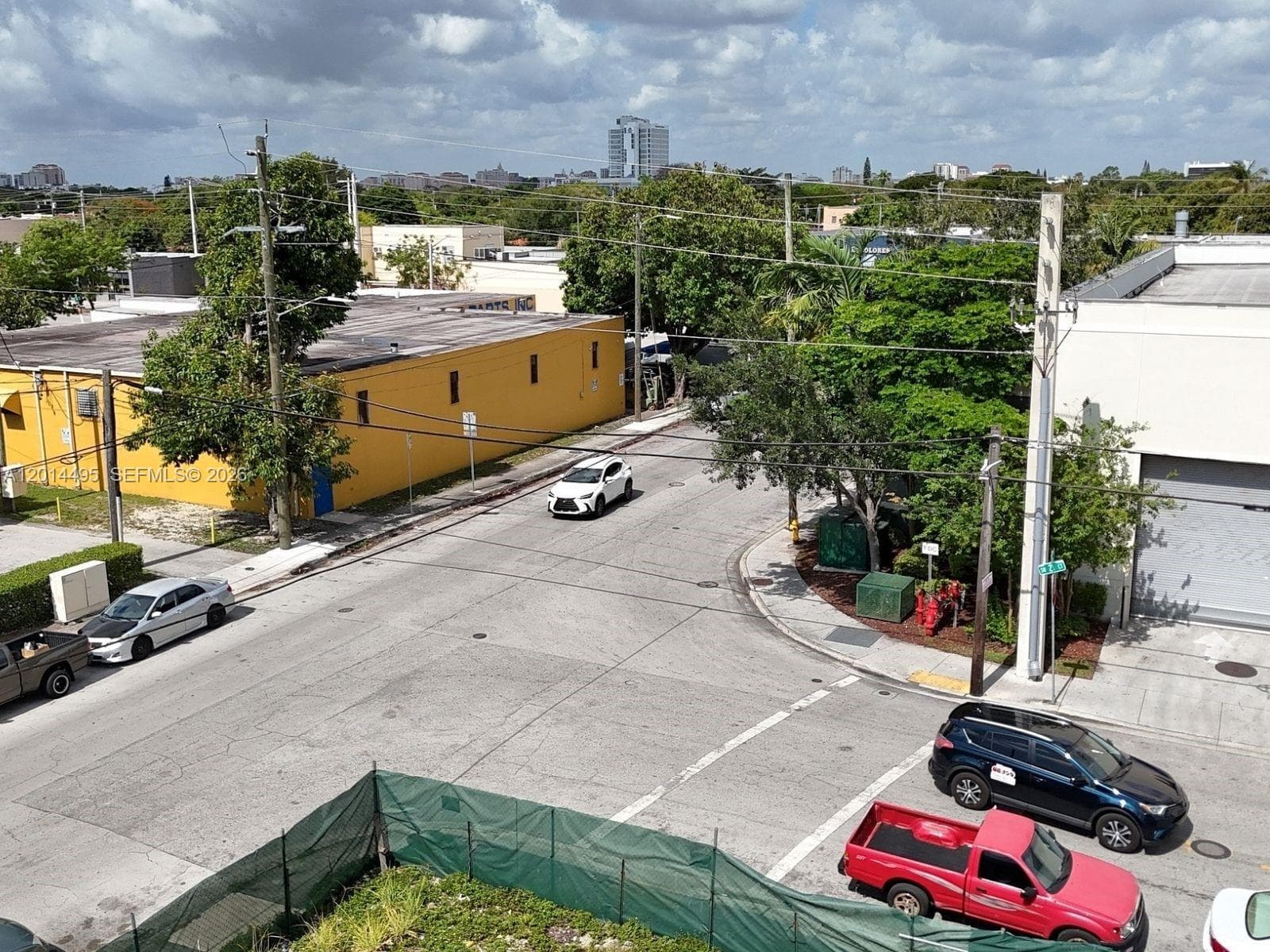 2141 SW 3rd St, Miami FL 33135