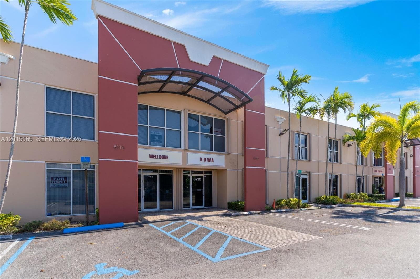 8216 NW 30th Ter, Doral FL 33122