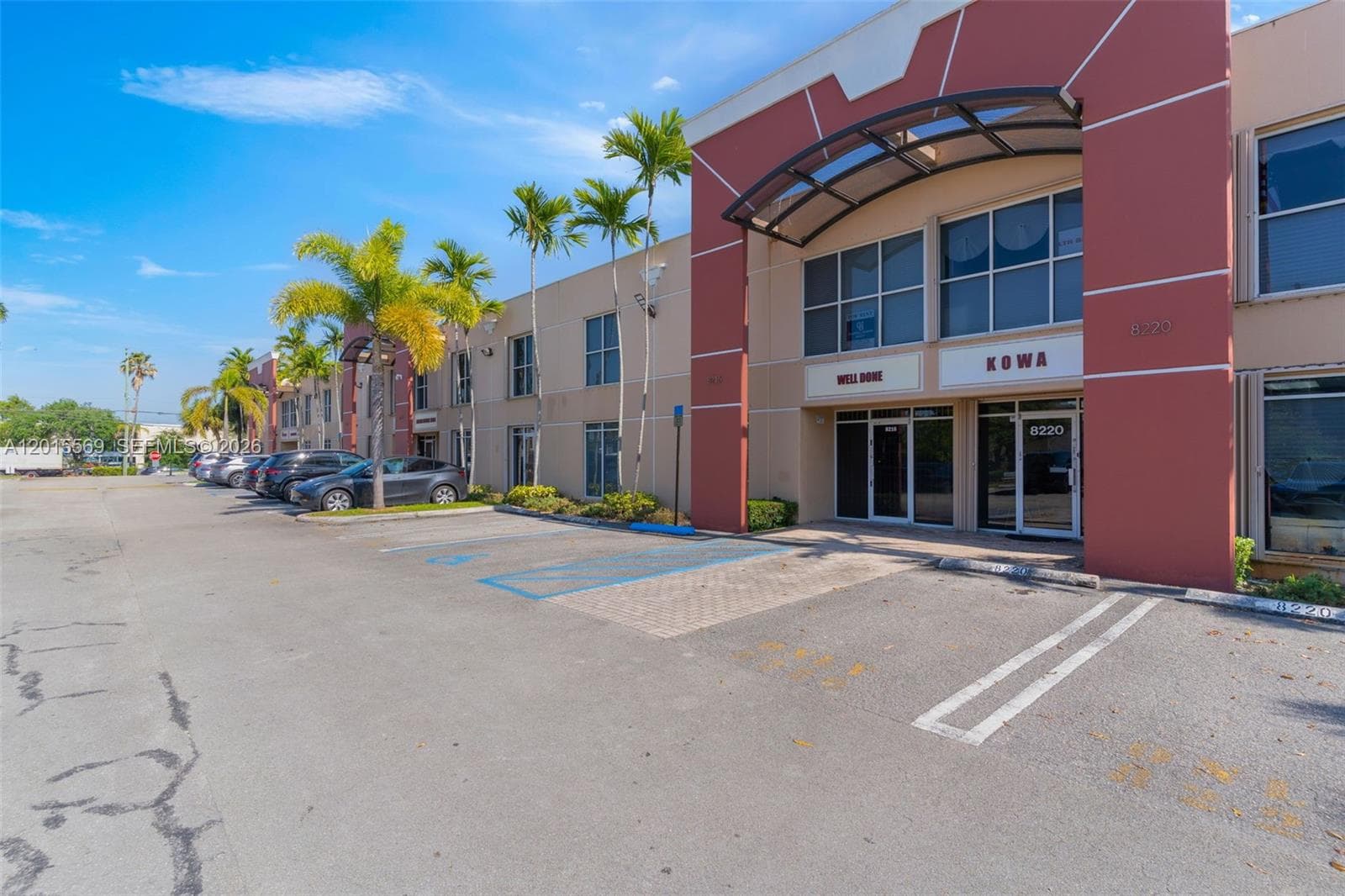 8216 NW 30th Ter, Doral FL 33122