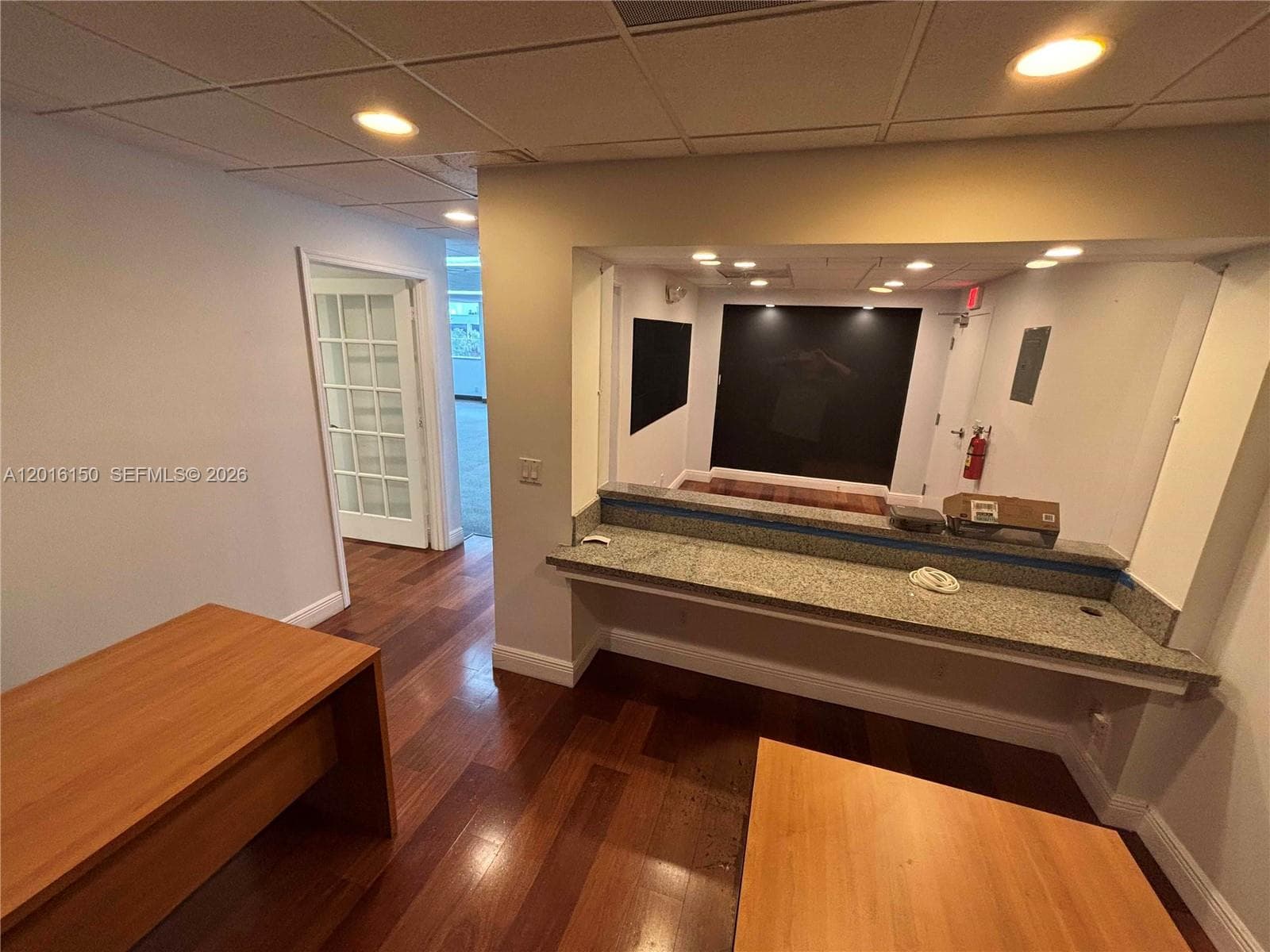 2727 E Oakland Park Blvd # 305, Fort Lauderdale FL 33306