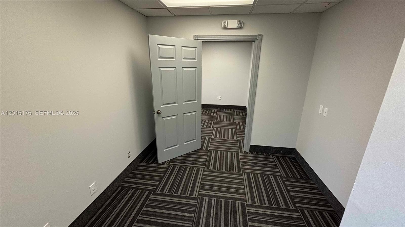2740 E Oakland Park Blvd # 207, Fort Lauderdale FL 33306