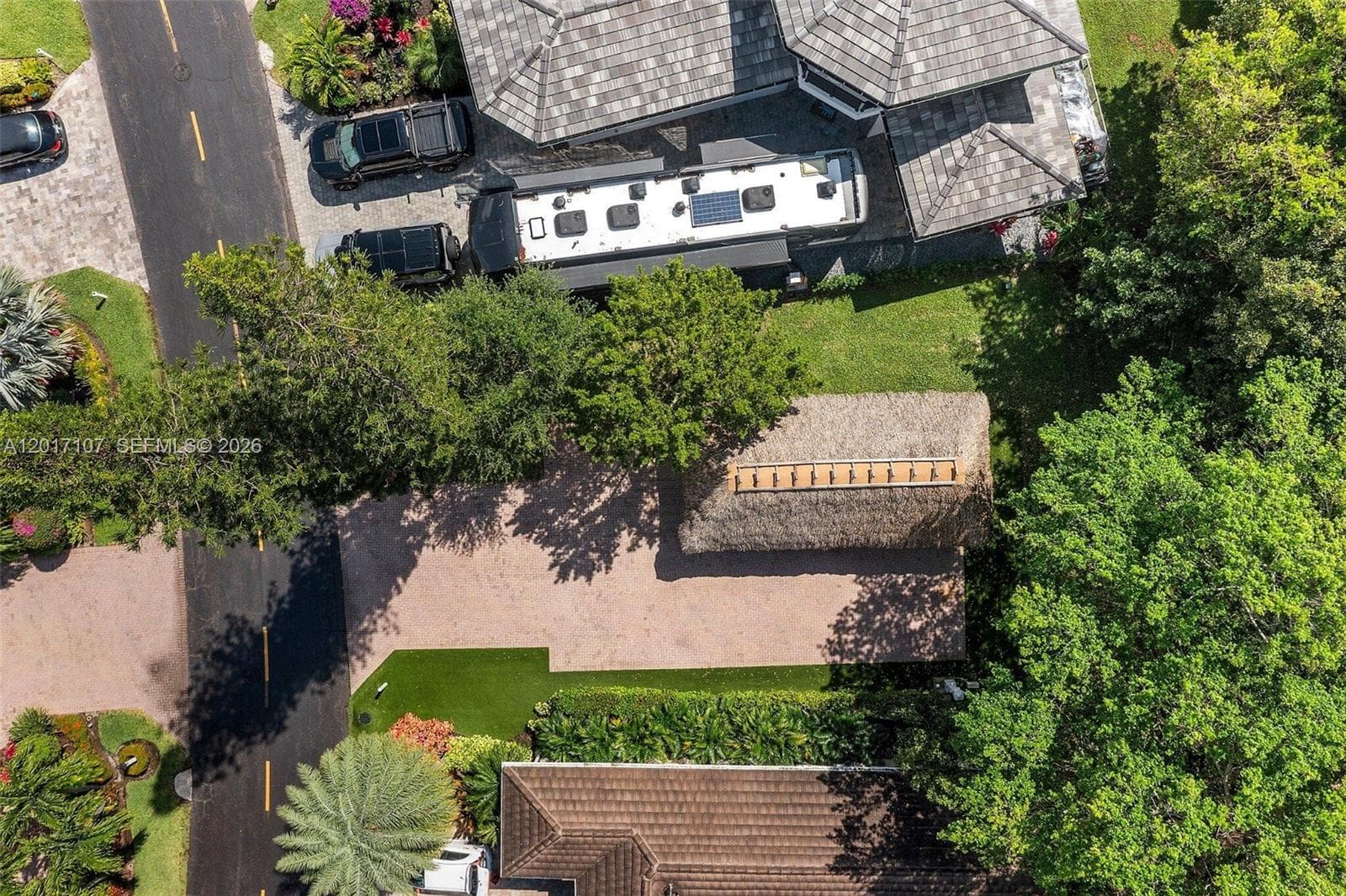 22 S Cortez Dr, Margate FL 33068