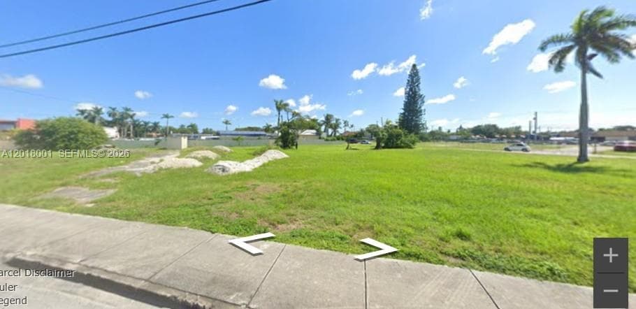 267 S Flagler Ave, Homestead FL 33030