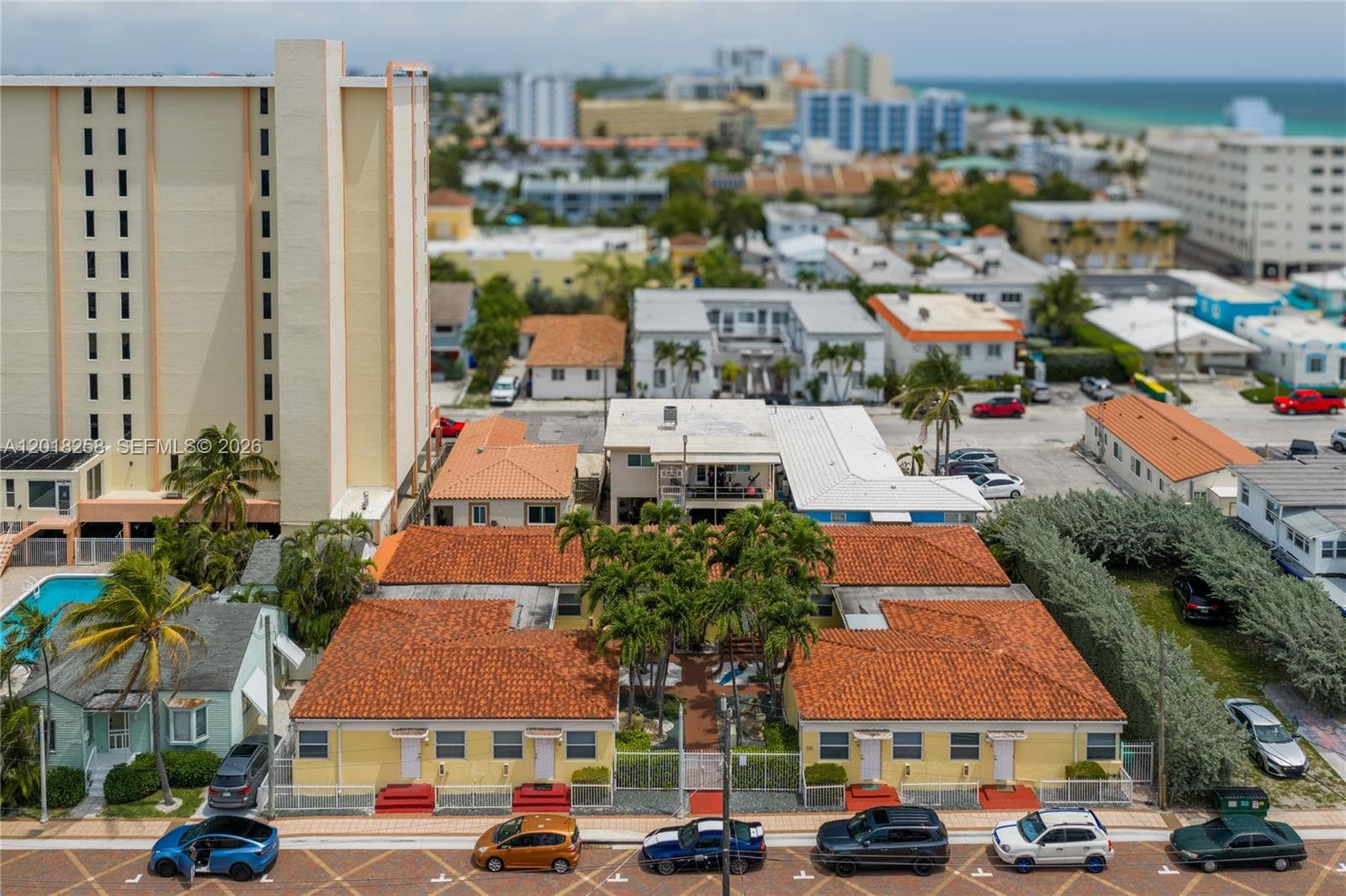 335 Georgia St, Hollywood FL 33019