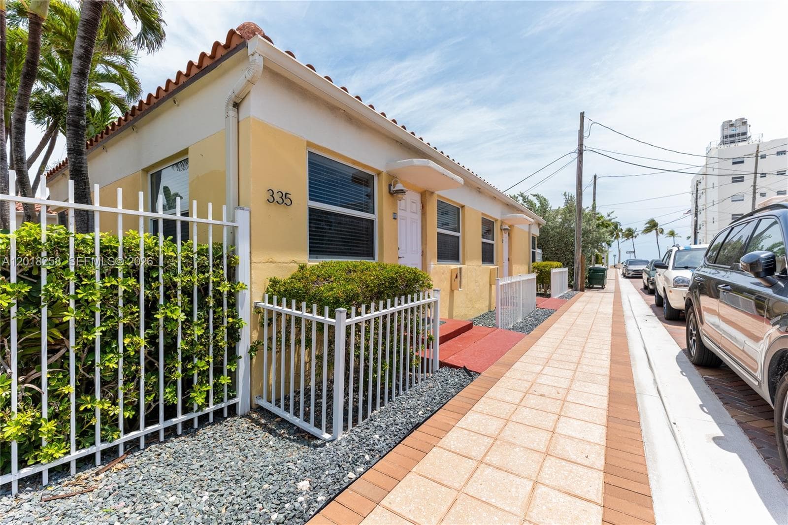 335 Georgia St, Hollywood FL 33019