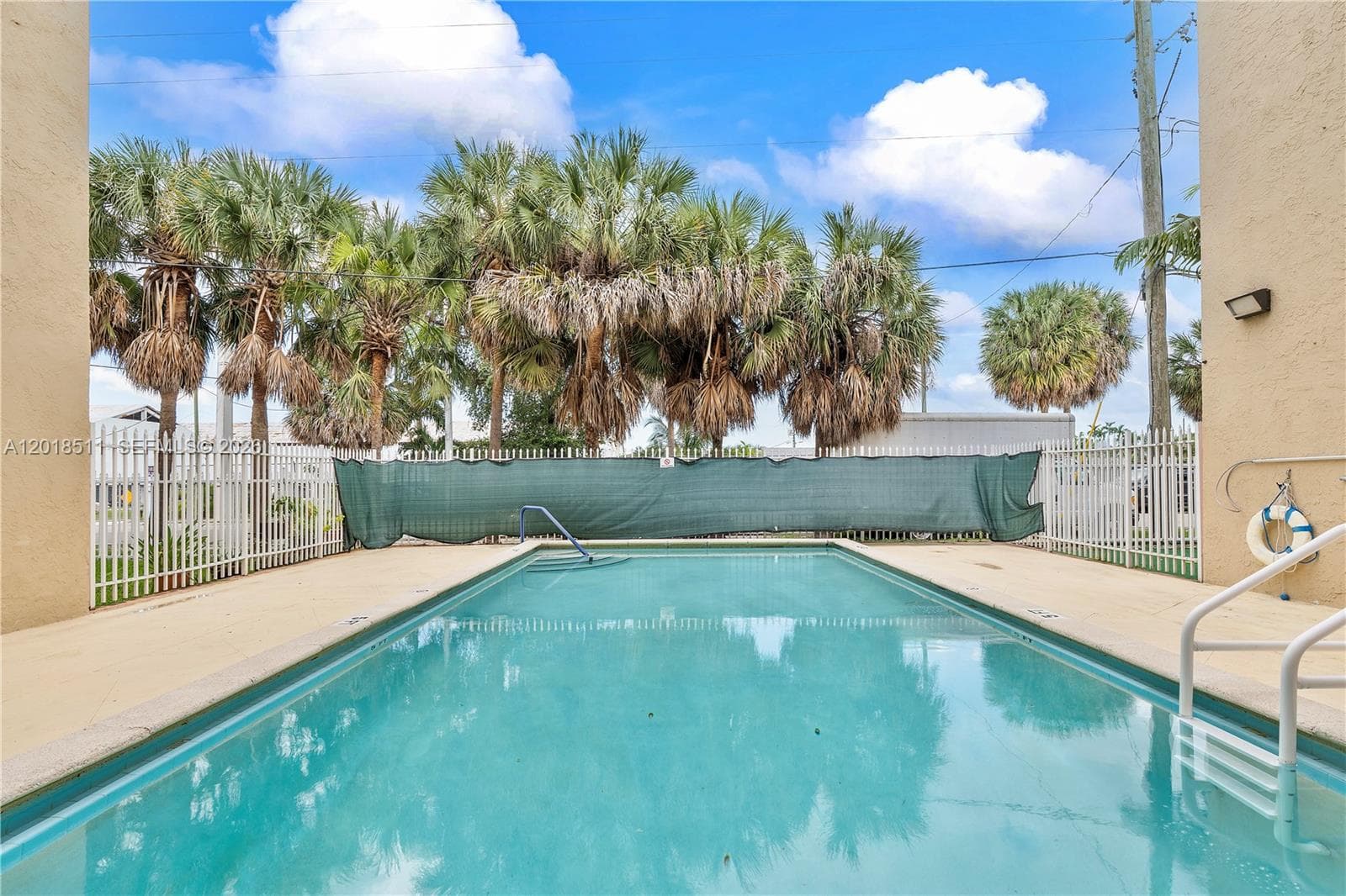 2400 NW 16th St Rd, Miami FL 33125