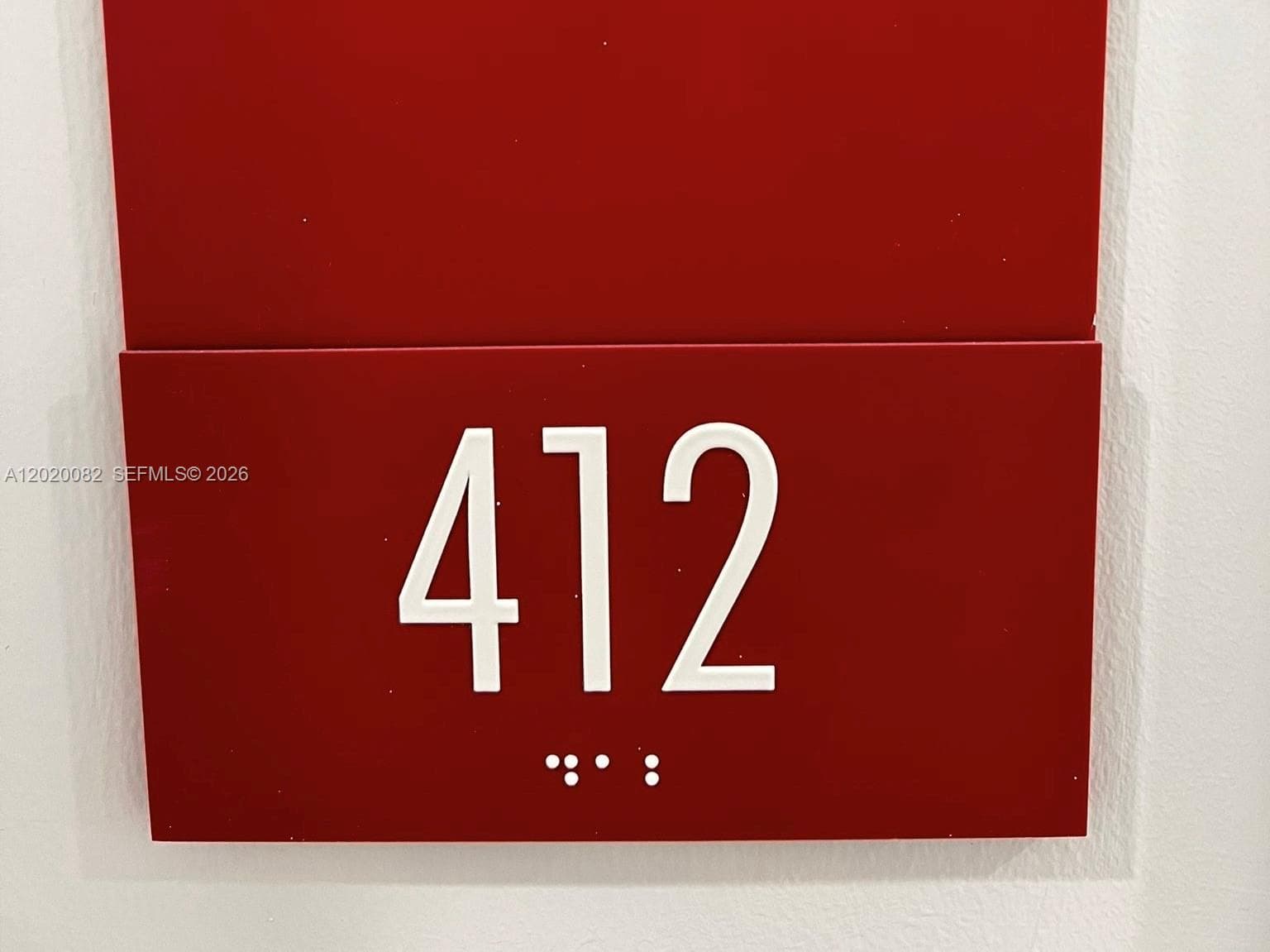 21290 Biscayne # 412, Aventura FL 33180